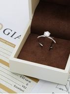 Imagen de Anillo Bambú Diamantes 0,60ct G-VS GIA Oro Blanco 18K