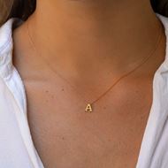 Imagen de Colgante Letra Oro 18K