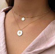 Imagen de Gargantilla Medal Letter Plata Dorada